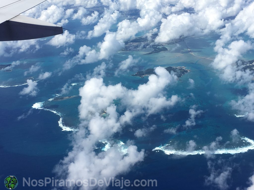 Primer contacto visual con las islas de Okinawa